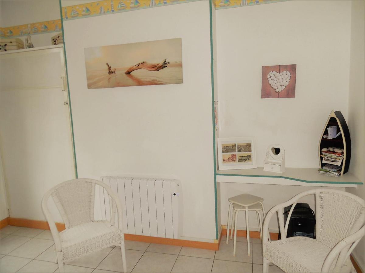 Appartement Avec Cour A 50M De La Plage Mers-les-Bains Exterior photo